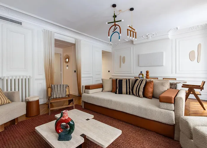 Nochichi-collections - Cafe De Flore Apartment Paris