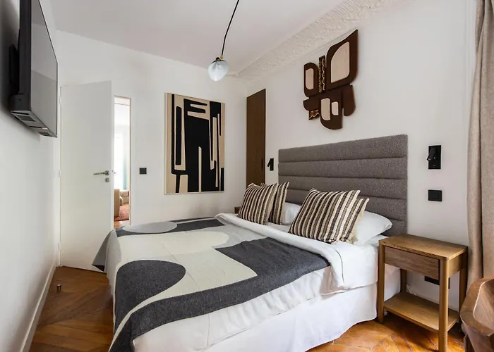 Nochichi-collections - Cafe De Flore