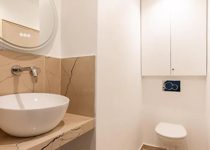 Nochichi-collections - Cafe De Flore דירה